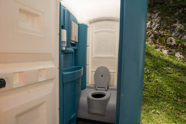 Best Deluxe Portable Toilet Rental  in Palacios, TX
